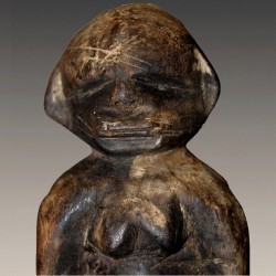 Statuette Mbaka de fécondité zoom