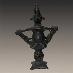 Figure de Reine Tikar Bronze ancien