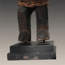 Statuette africaine yaka Phuungu