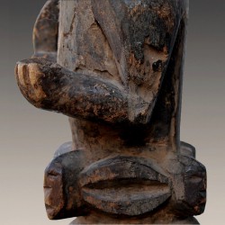 Statuette Igbo Chef Ikenga détail 1