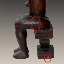 Statuette africaine Reine Attie detail