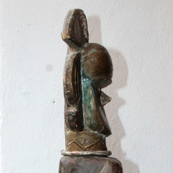Statuette africaine gardien des reliquaires Kota ancien