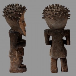 Statuette Mambila tadep du Cameroun dos et profil