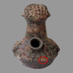 Coupe de fecondite Mambila poterie ancienne detail deux