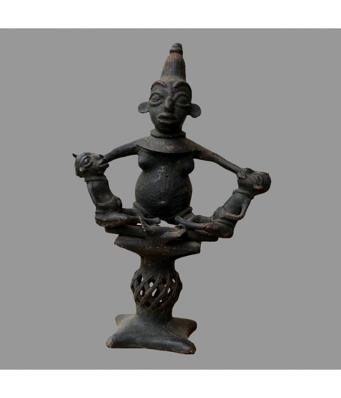 Maternite Tikar en Bronze