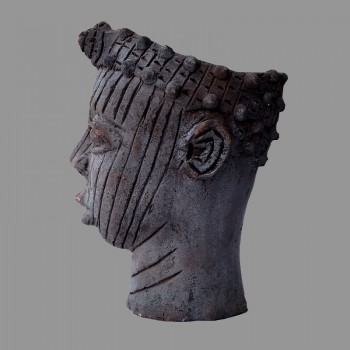 Buste Oba terre cuite Benin ancien