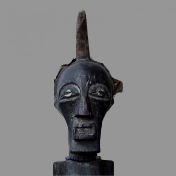 Belle statuette NKisi Songye ancienne detail