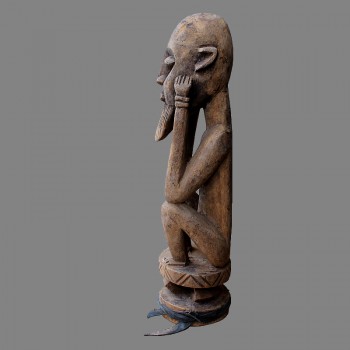 Statuette Dogon Homme en meditation falaise Bandiagara