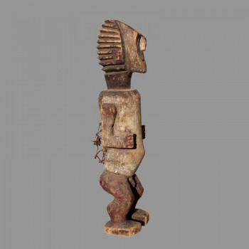 Statuette MBete ancienne avec cavite dorsale