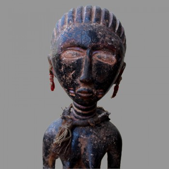 Statuette africaine fécondité Akan détail