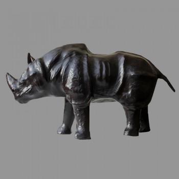Beau rhinocéros en cuir