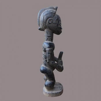 Statuette Baoule bois dur dense lourd profil droit