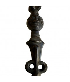 Cuillere africaine ancienne detail 2