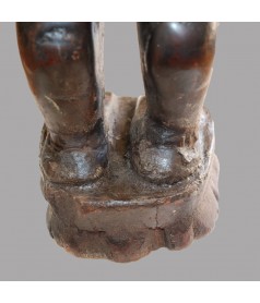 Statuette protectrice d un ancetre reparation 2