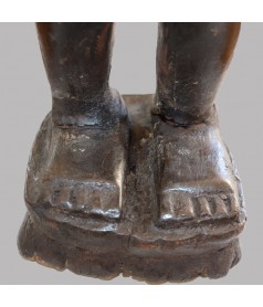 Statuette protectrice d un ancetre