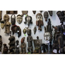 Aperçu de l'exposition/vente d'Arts Africains à Pézenas 34120